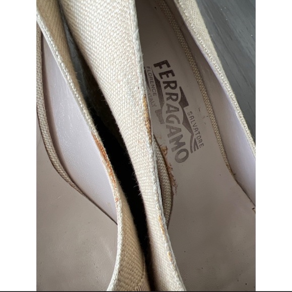 Ferragamo Darly Espadrille Wedge in Beige Canvas Size 9 - Picture 9 of 11